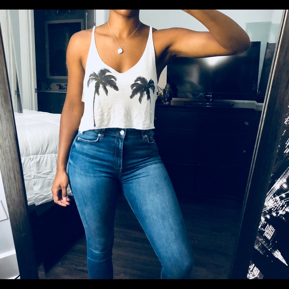 Agaci white palm tree crop top